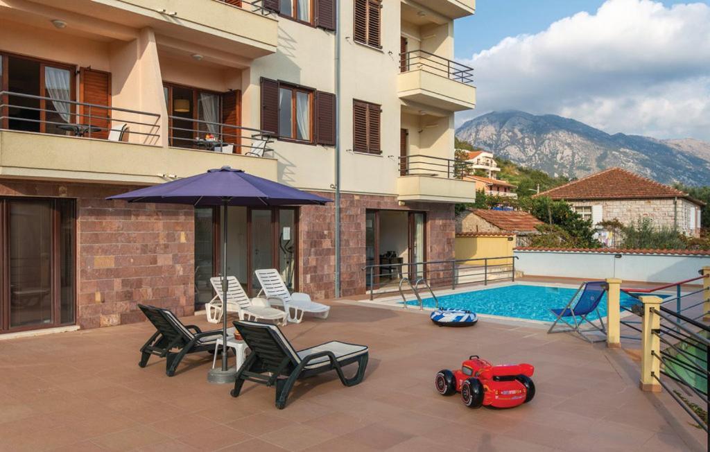 Port Adria Apartments Kamenari Exteriör bild
